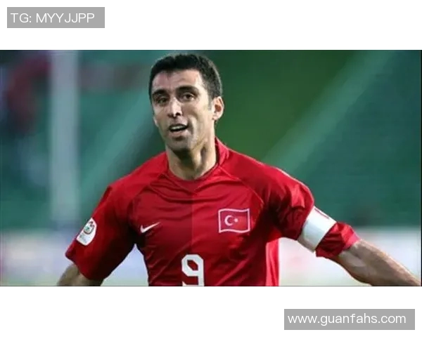 土耳其足球传奇苏克:从绿茵场到历史长河中的不朽巨星